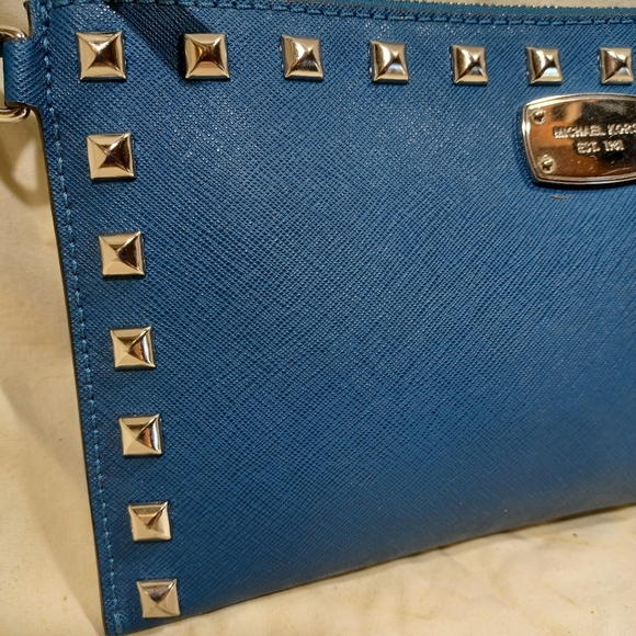 Michael kors wristlet wallet - Picture 2 of 7